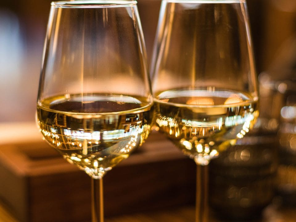 vin blanc chardonnay restaurant canet en roussillon (1)