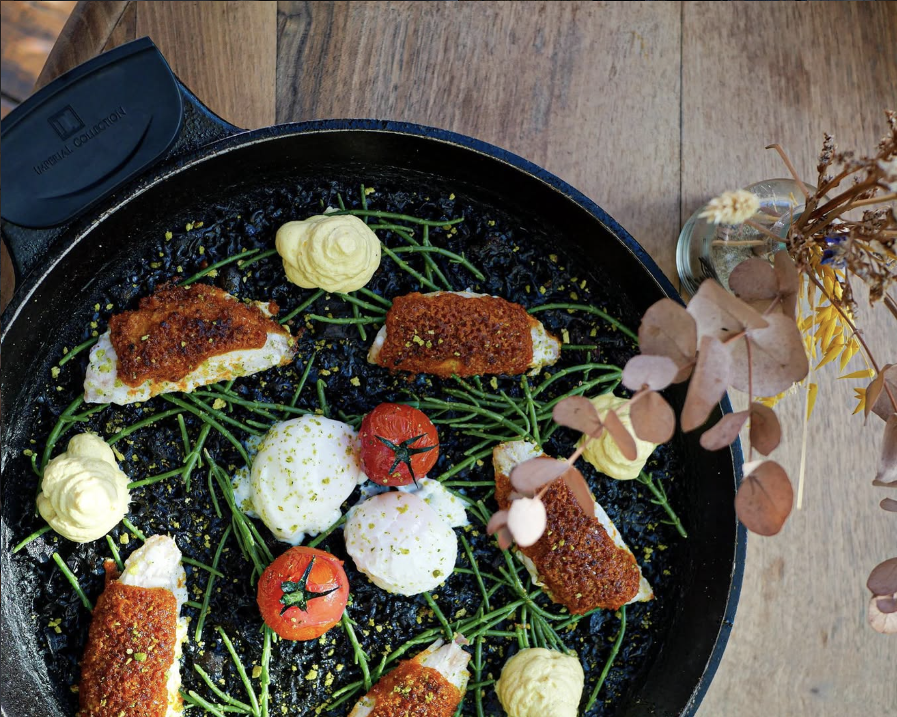 déjeuner face à la mer à canet en roussillon